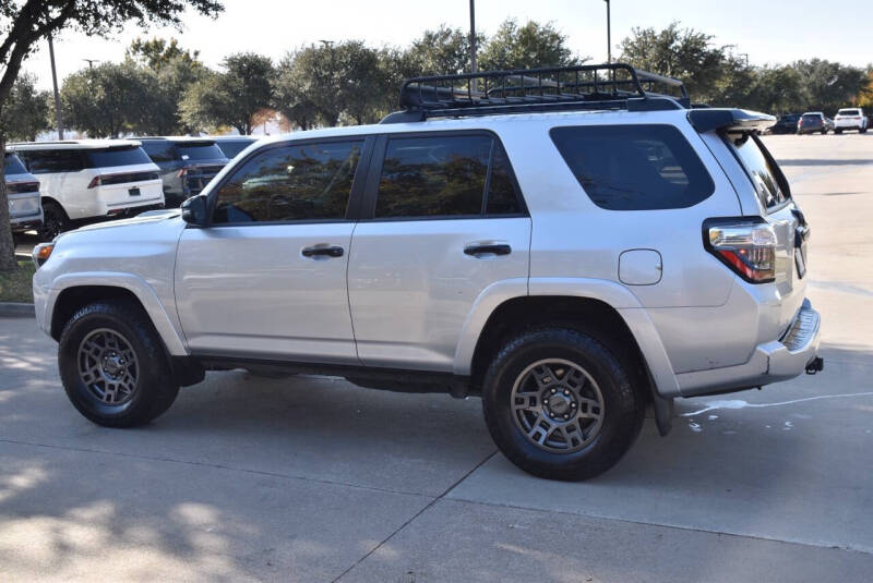 2020 Toyota 4Runner Venture Edition