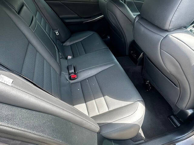 2017 Lexus IS 350