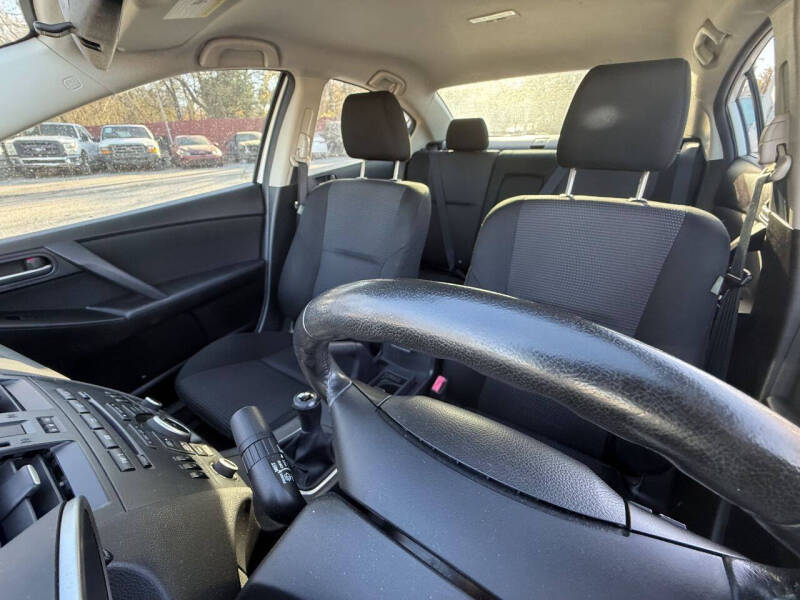 2012 Mazda MAZDA3 i Touring