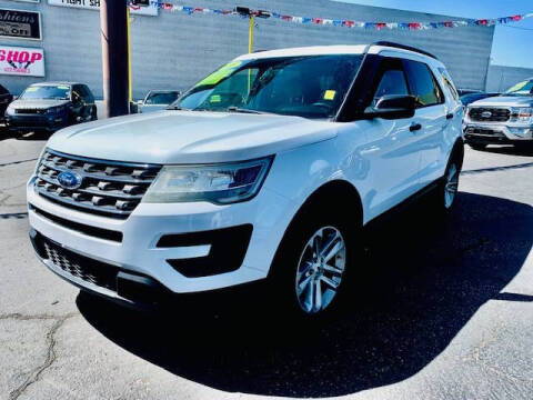 2016 Ford Explorer