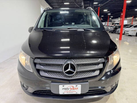 2017 Mercedes-Benz Metris Passenger