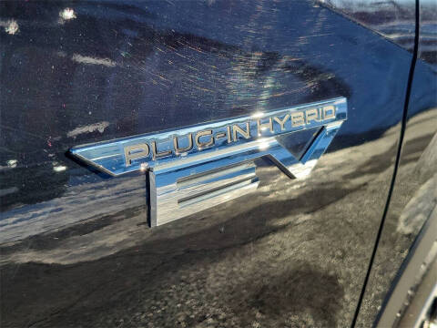 2024 Mitsubishi Outlander PHEV SE