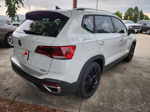 2022 Volkswagen Taos SE 4Motion