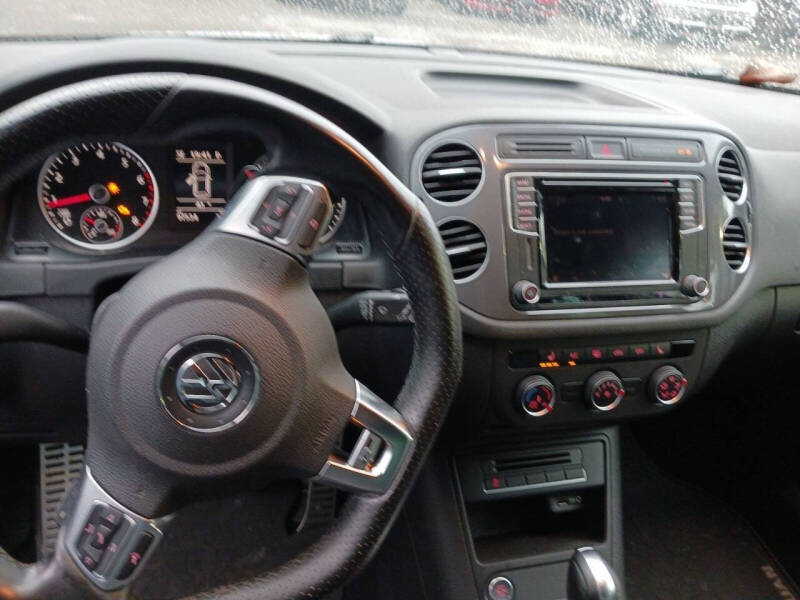 2016 Volkswagen Tiguan 2.0T R-Line