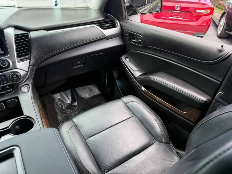 2016 Chevrolet Suburban LT