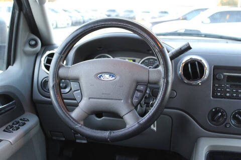 2005 Ford Expedition XLT