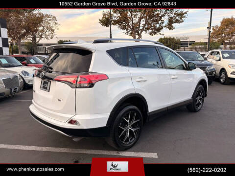 2017 Toyota RAV4 SE