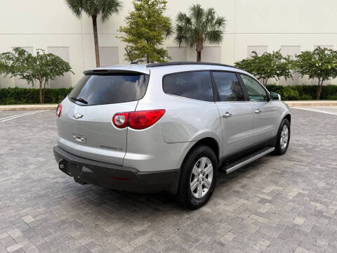 2011 Chevrolet Traverse LT