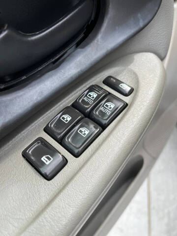2004 Chevrolet TrailBlazer EXT