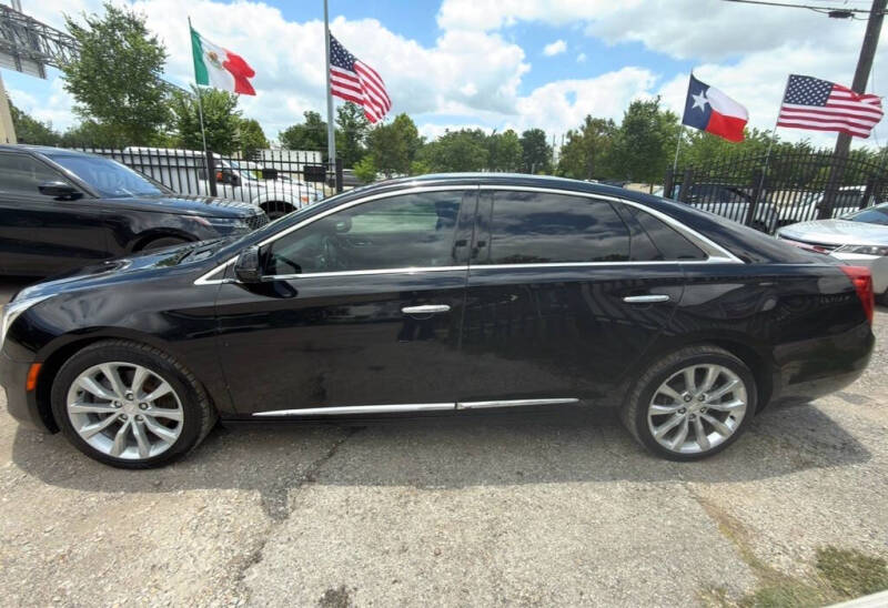 2017 Cadillac XTS Standard