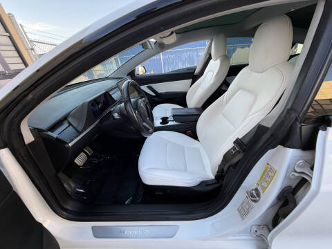 2018 Tesla Model 3 Performance