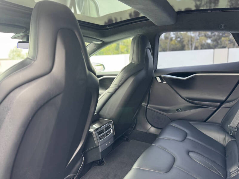 2016 Tesla Model S