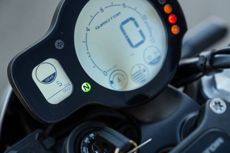2023 QJMotor SRV550
