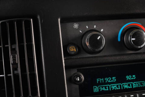 2023 Chevrolet Express 2500