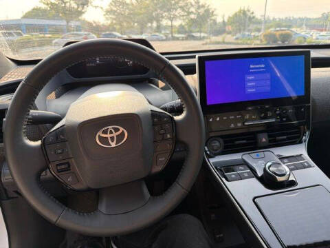 2025 Toyota bZ4X XLE