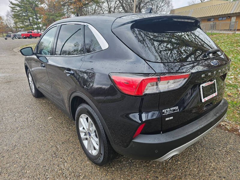 2021 Ford Escape SE photo 5