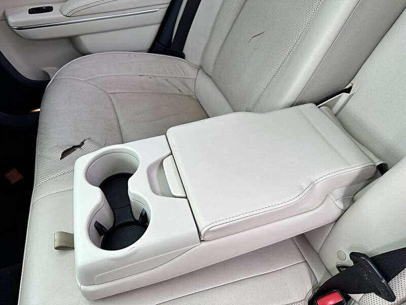 2016 Chrysler 300 C