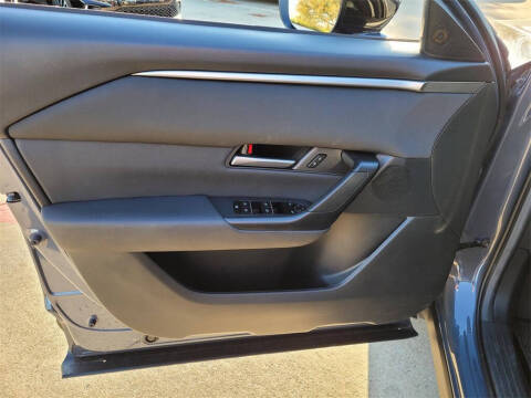 2025 Mazda CX-50 2.5 S Preferred