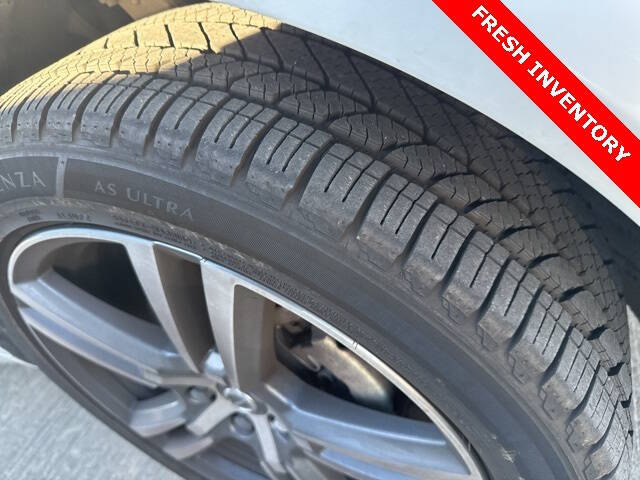 2019 Volvo XC60 T5 Momentum