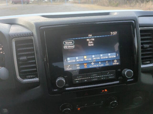 2022 Nissan Frontier SV