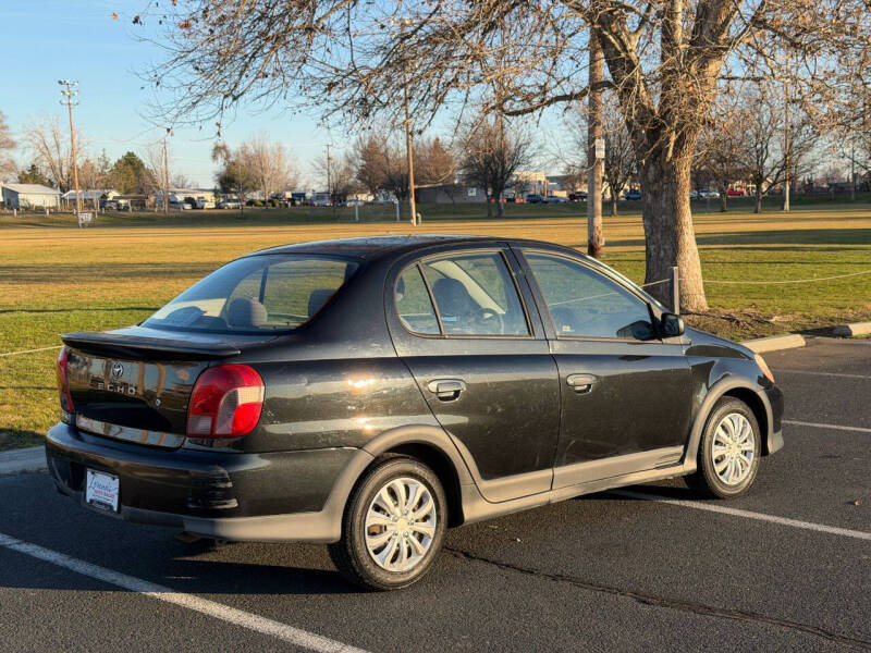 2001 Toyota ECHO