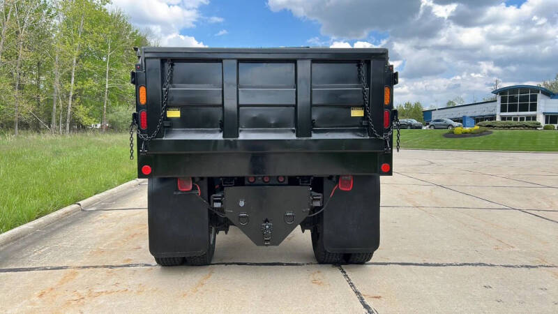 2018 International DuraStar 4300