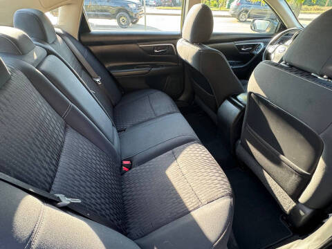 2017 Nissan Altima 2.5 SV