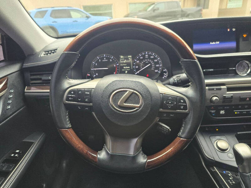 2017 Lexus ES 350