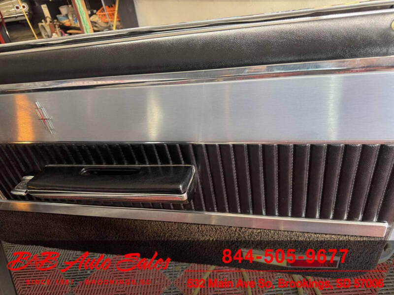 1965 Oldsmobile Starfire