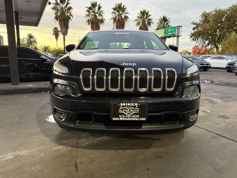 2014 Jeep Cherokee Sport