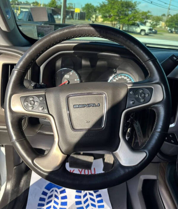 2017 GMC Sierra 2500HD Denali
