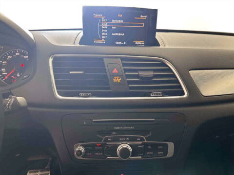 2017 Audi Q3 2.0T Premium Plus