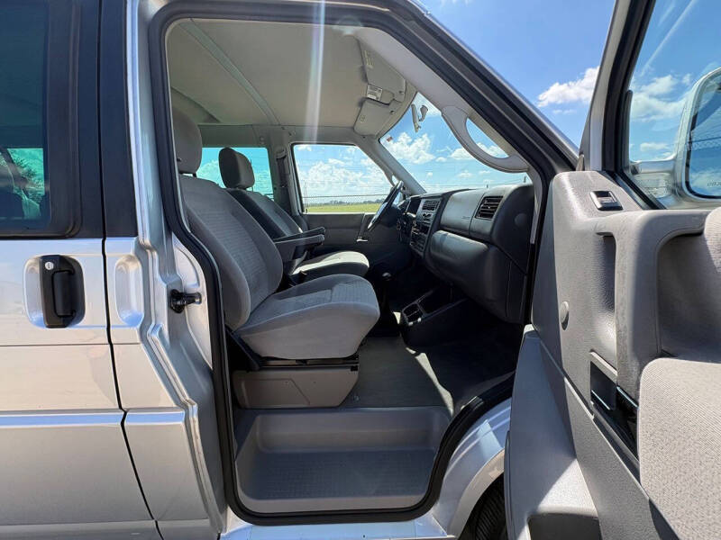 2002 Volkswagen EuroVan MV