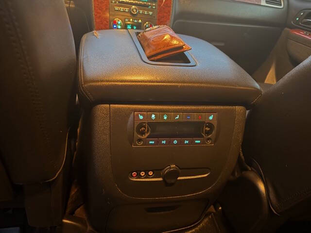 2013 Chevrolet Suburban LT