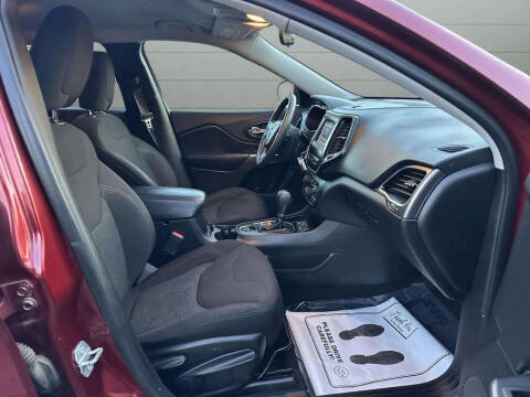 2019 Jeep Cherokee Latitude