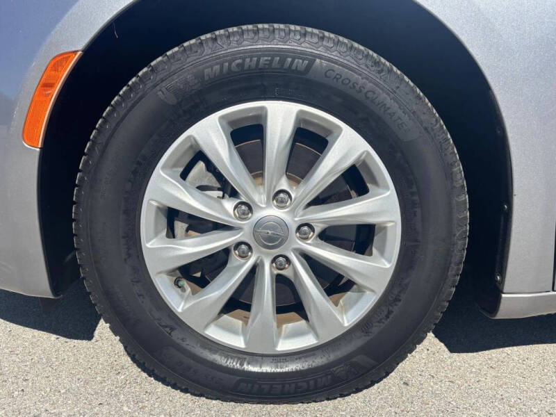 2019 Chrysler Pacifica Touring L