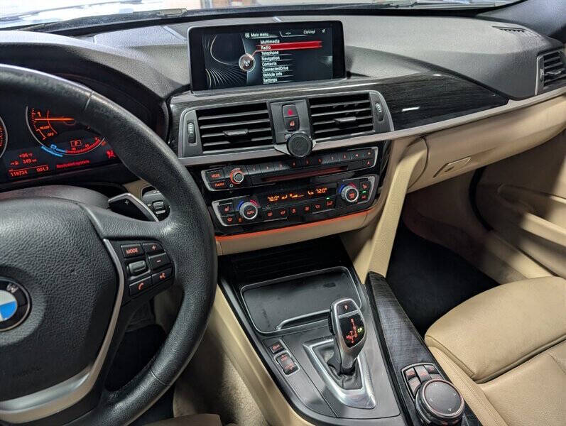 2016 BMW 3 Series 328i xDrive