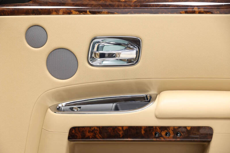 2010 Rolls-Royce Ghost