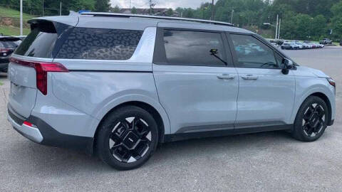 2025 Kia Carnival EX