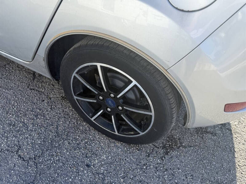 2015 Ford Fiesta SE