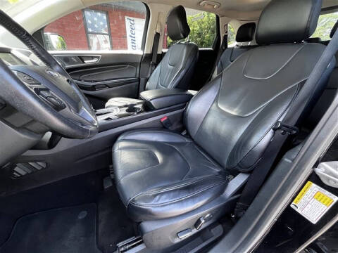 2017 Ford Edge Titanium