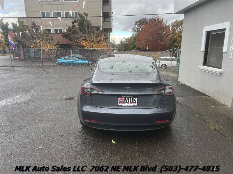 2019 Tesla Model 3 Standard Range Plus