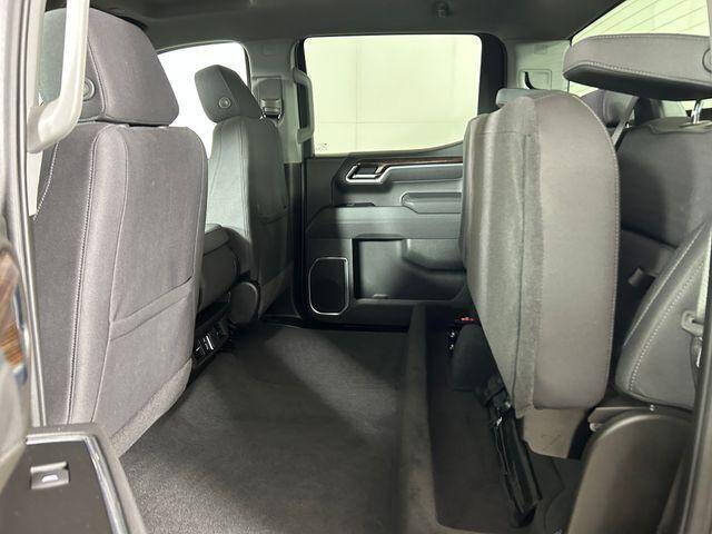 2025 GMC Sierra 1500 Elevation Standard