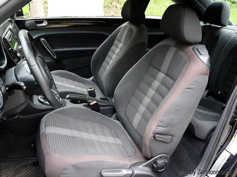 2012 Volkswagen Beetle