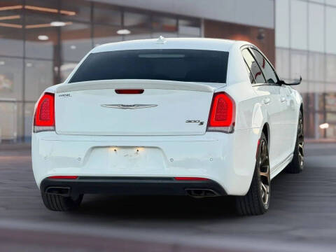 2017 Chrysler 300 S Alloy Edition