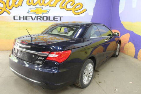 2012 Chrysler 200 Limited