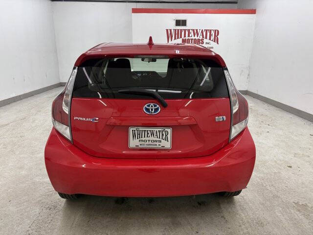 2016 Toyota Prius c One