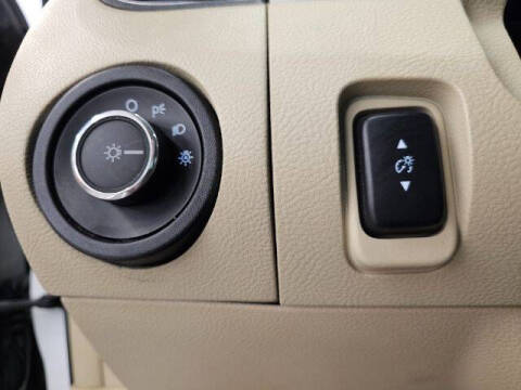 2017 Ford Taurus SEL