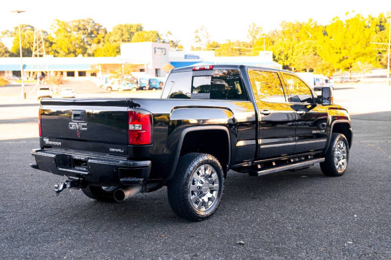 2019 GMC Sierra 2500HD Denali
