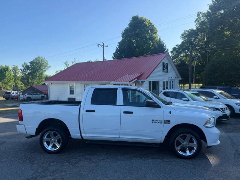 2017 RAM 1500 Express